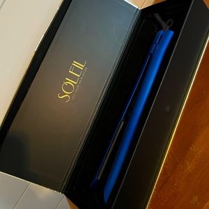 New Soleil hair straightener